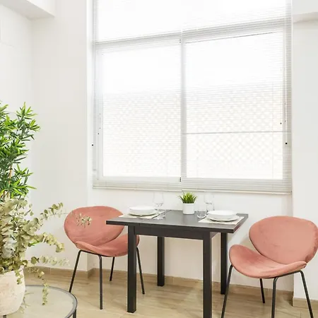 Isg Encantador Estudio En Alameda De Hercules アパート