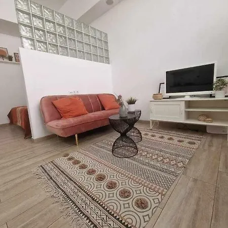 Encantador Estudio En Alameda De Hércules *