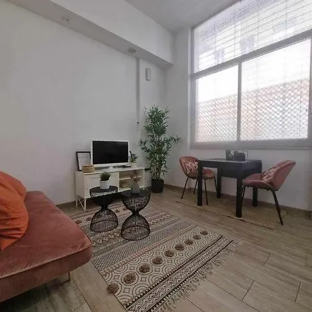 Encantador Estudio En Alameda De Hércules Sevilla